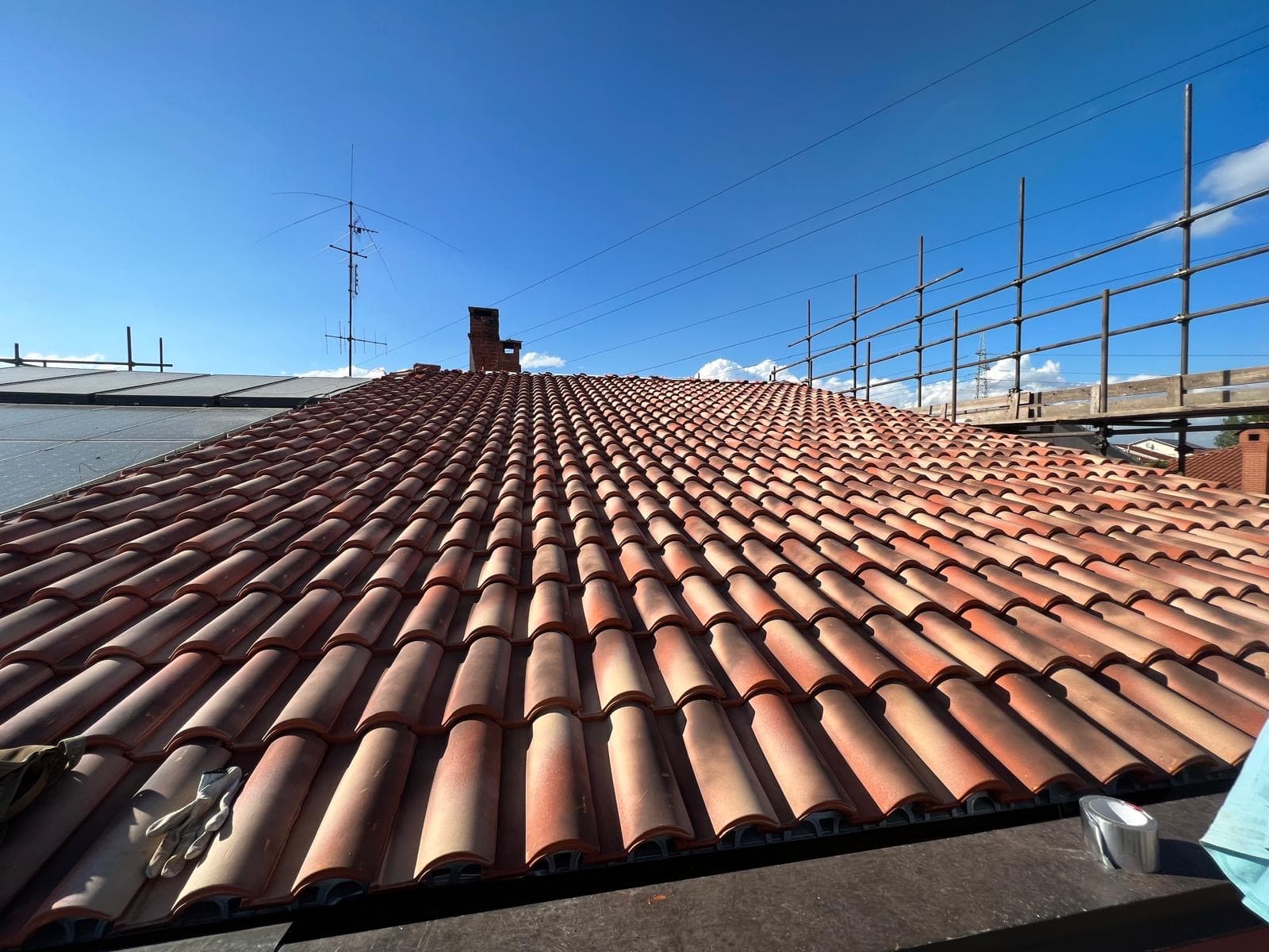 Rifacimento completo copertura con manto in tegole